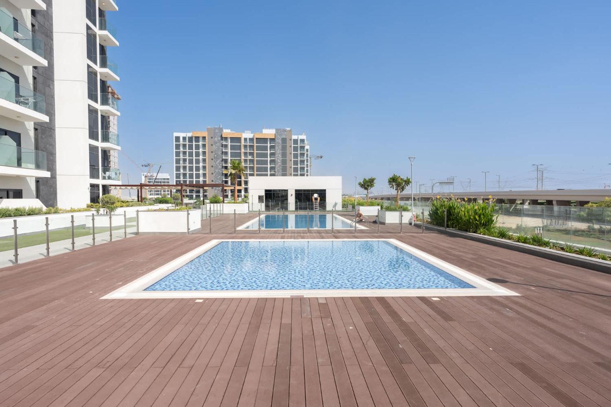Relax & Unwind - For 2 In Riviera *