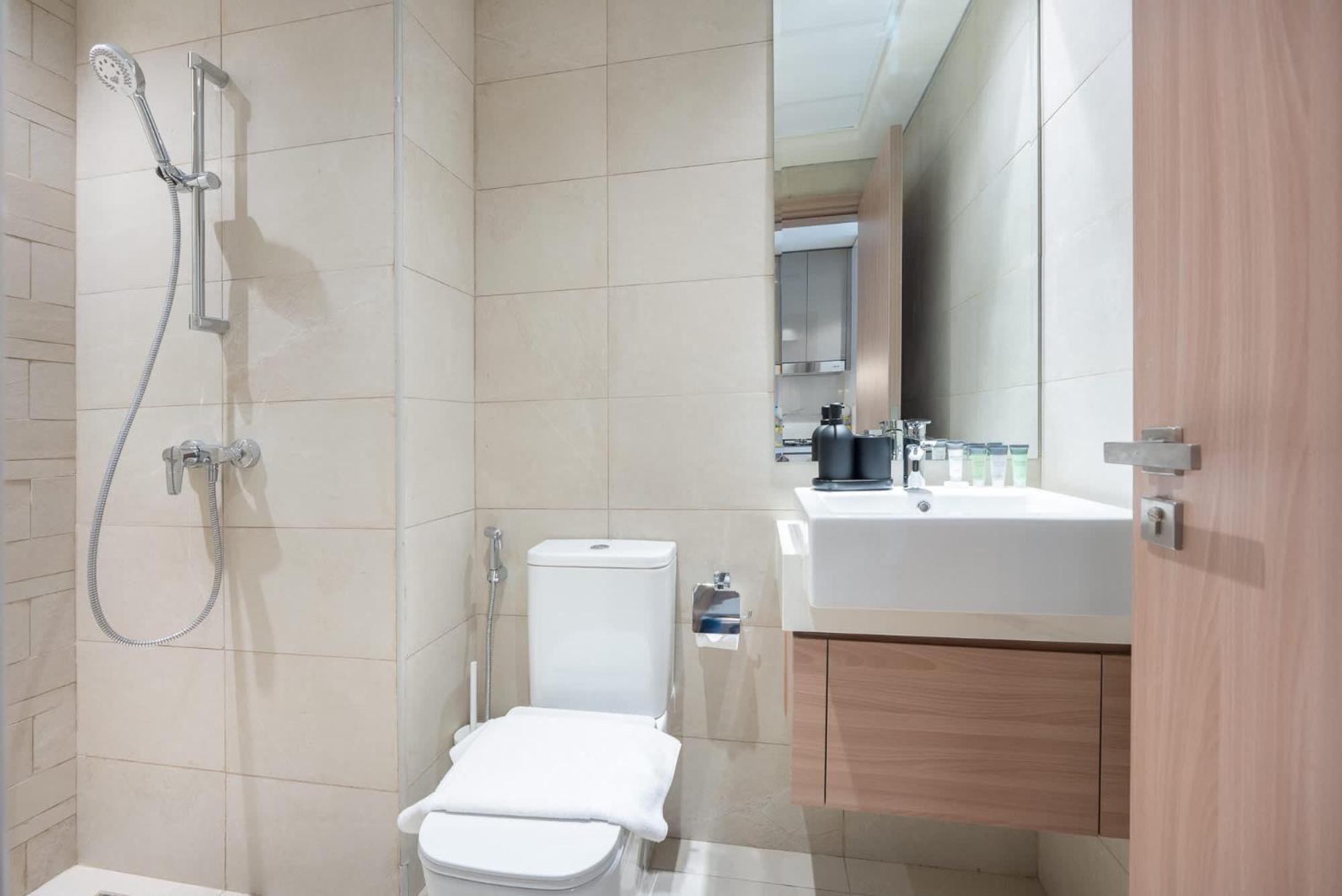 Relax & Unwind - For 2 In Riviera Apartment Dubai